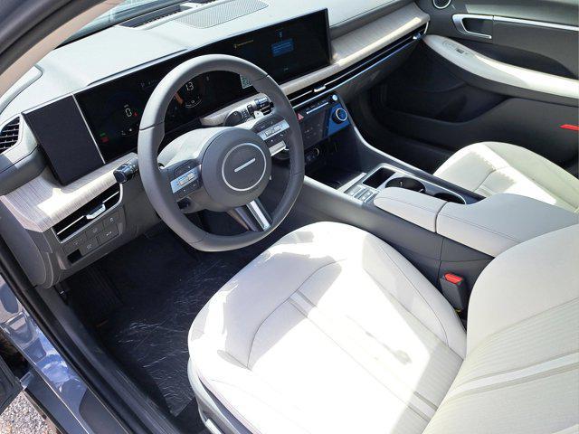 new 2025 Hyundai Sonata Hybrid car, priced at $30,791