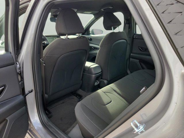 new 2025 Hyundai Elantra car, priced at $21,106