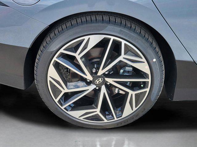 new 2025 Hyundai IONIQ 6 car, priced at $43,447
