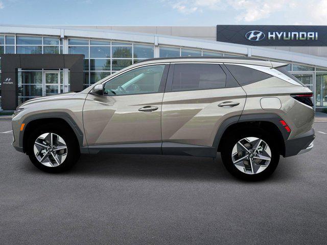 new 2025 Hyundai TUCSON Hybrid car, priced at $36,205