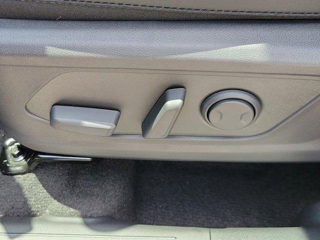 new 2025 Hyundai TUCSON Hybrid car, priced at $36,391