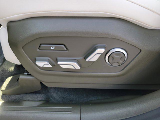 new 2025 Hyundai SANTA FE HEV car, priced at $47,554