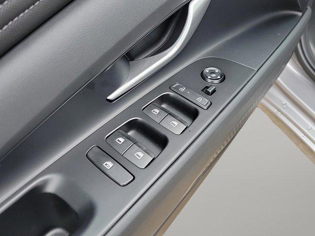 new 2025 Hyundai Elantra car, priced at $25,254