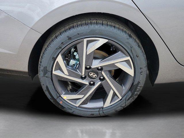 new 2025 Hyundai Elantra car, priced at $25,254