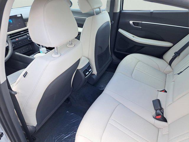 new 2025 Hyundai Sonata Hybrid car, priced at $37,228