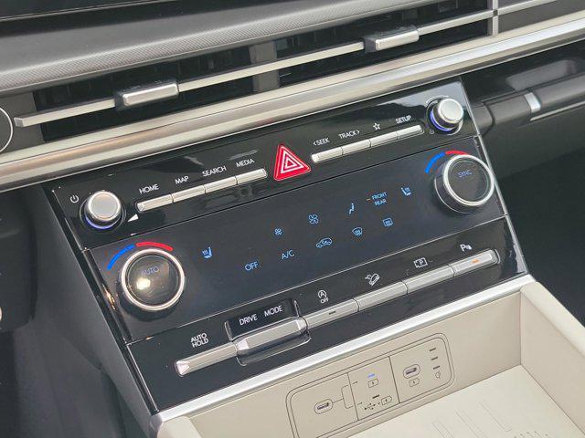 used 2025 Hyundai Santa Fe car, priced at $30,998