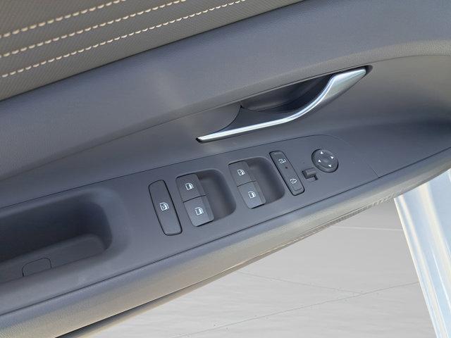 new 2025 Hyundai Elantra car, priced at $24,805