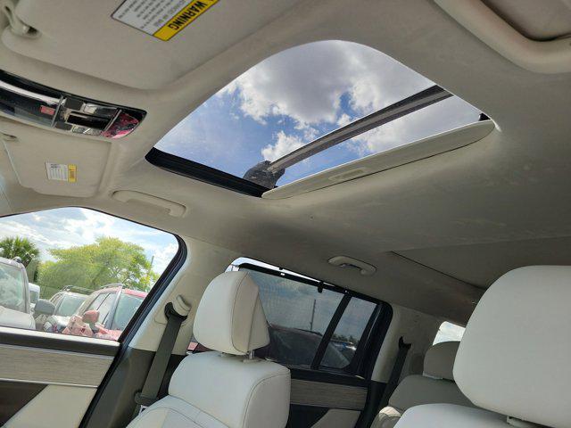 new 2025 Hyundai SANTA FE HEV car, priced at $48,659