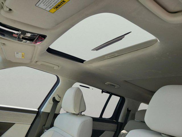new 2025 Hyundai SANTA FE HEV car, priced at $42,394