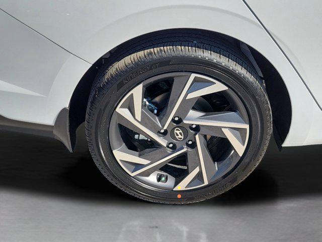 new 2025 Hyundai Elantra car, priced at $27,373