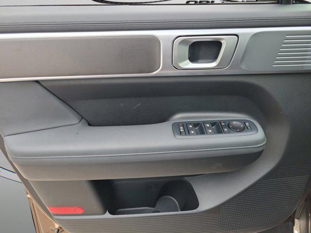 new 2025 Hyundai Santa Fe car, priced at $40,554