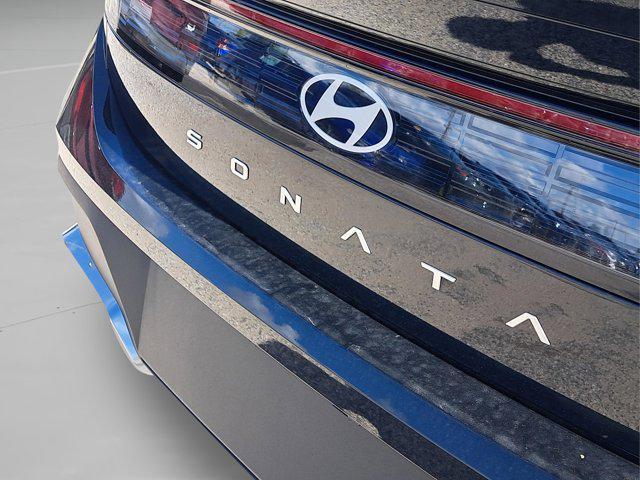new 2025 Hyundai Sonata car, priced at $27,602