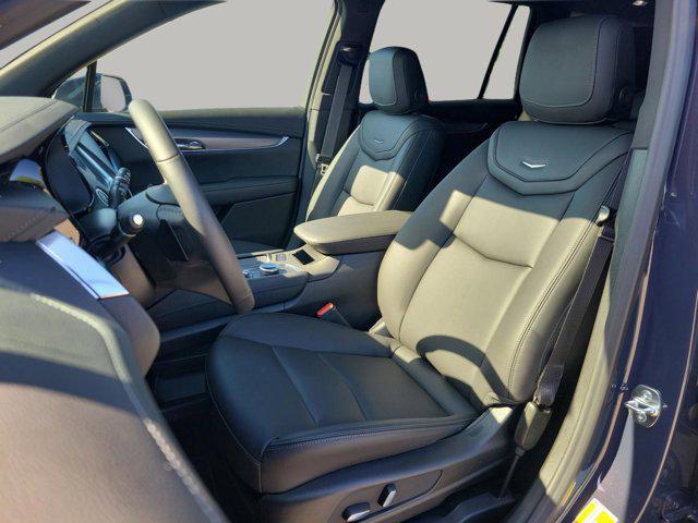 used 2025 Cadillac XT6 car, priced at $43,488