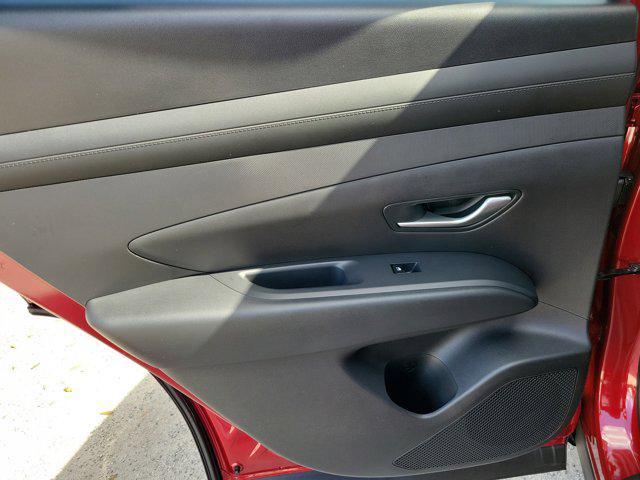 new 2025 Hyundai Tucson car, priced at $30,525