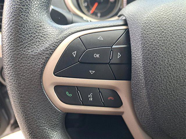 used 2018 Jeep Cherokee car