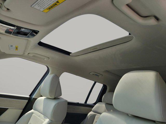 new 2025 Hyundai SANTA FE HEV car, priced at $49,131