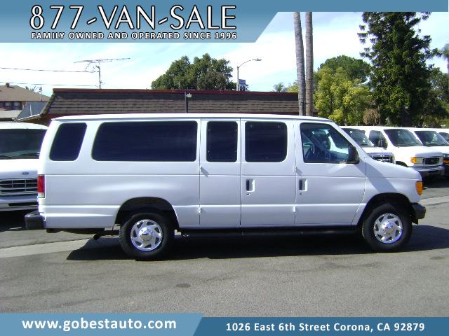 used 2005 Ford E350 Super Duty car, priced at $13,995