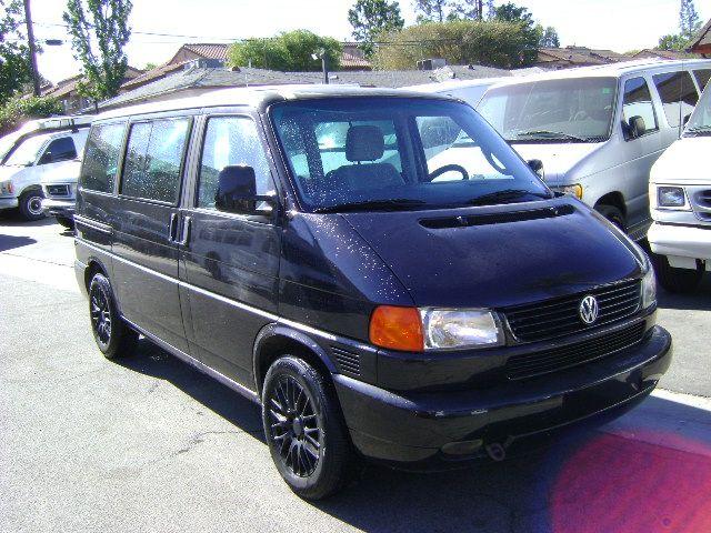 used 2003 Volkswagen Eurovan car, priced at $7,495