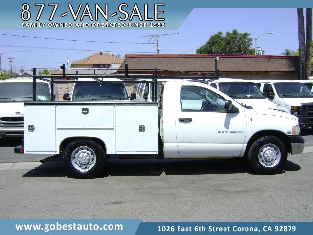 used 2005 Dodge Ram 2500 car, priced at $10,995
