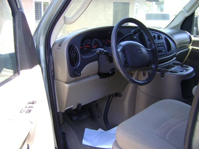 used 2006 Ford E150 car, priced at $12,995