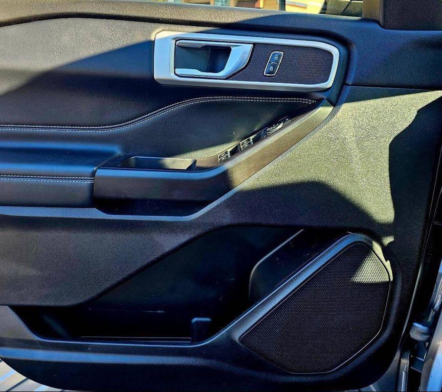 used 2020 Ford Explorer car, priced at $27,995