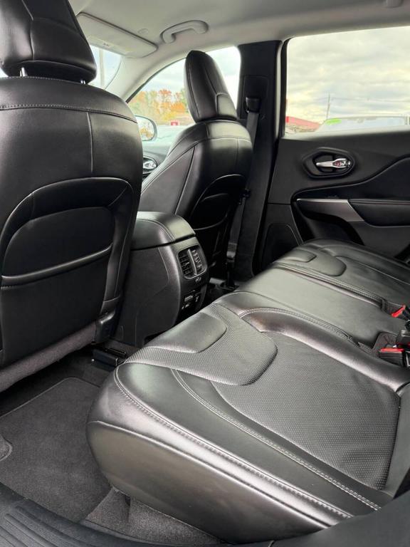 used 2020 Jeep Cherokee car, priced at $22,995