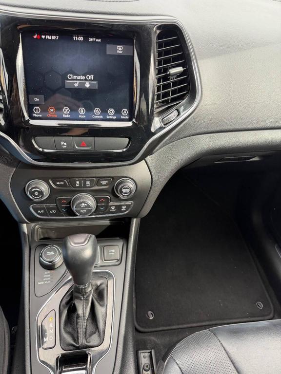 used 2020 Jeep Cherokee car, priced at $22,995