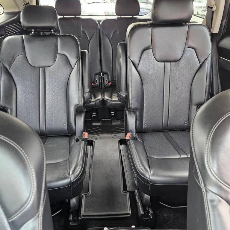 used 2022 Kia Sorento car, priced at $30,995