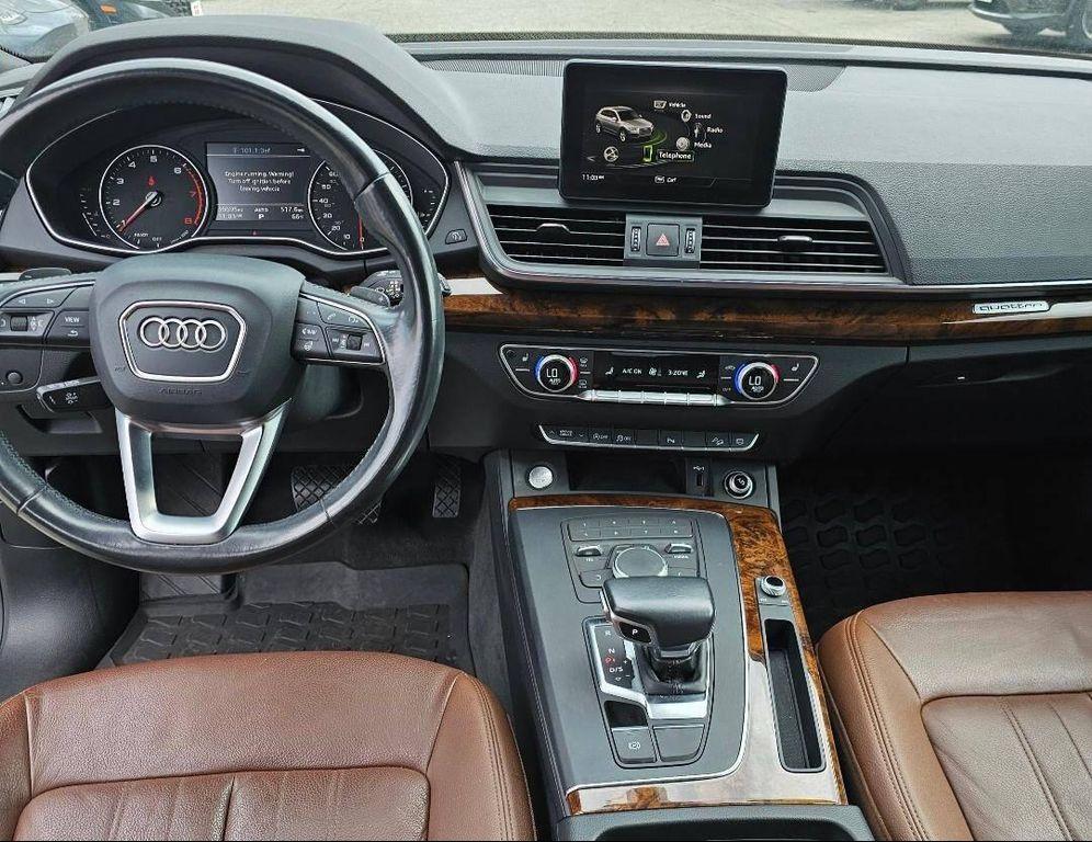 used 2018 Audi Q5 car