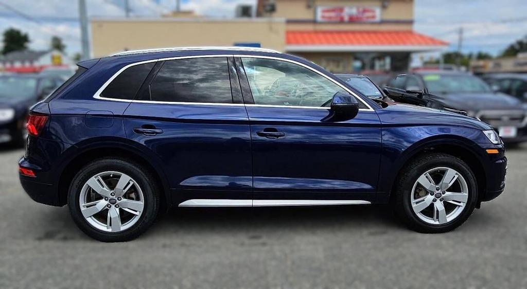 used 2018 Audi Q5 car