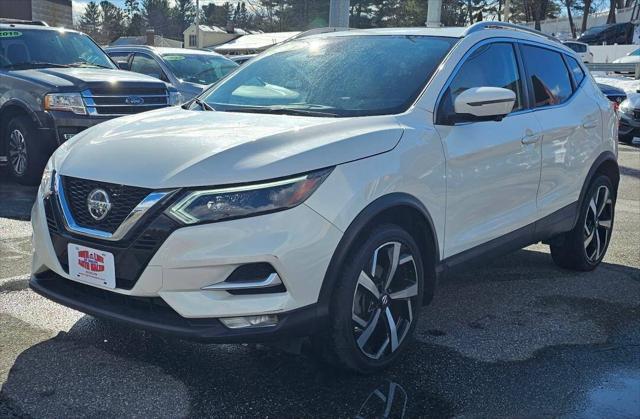 used 2020 Nissan Rogue Sport car, priced at $22,995