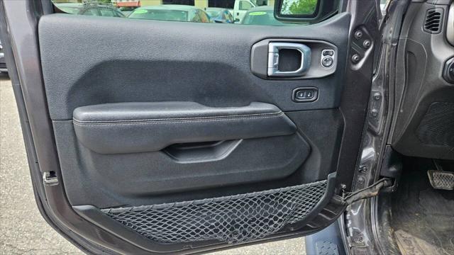 used 2018 Jeep Wrangler Unlimited car, priced at $29,995