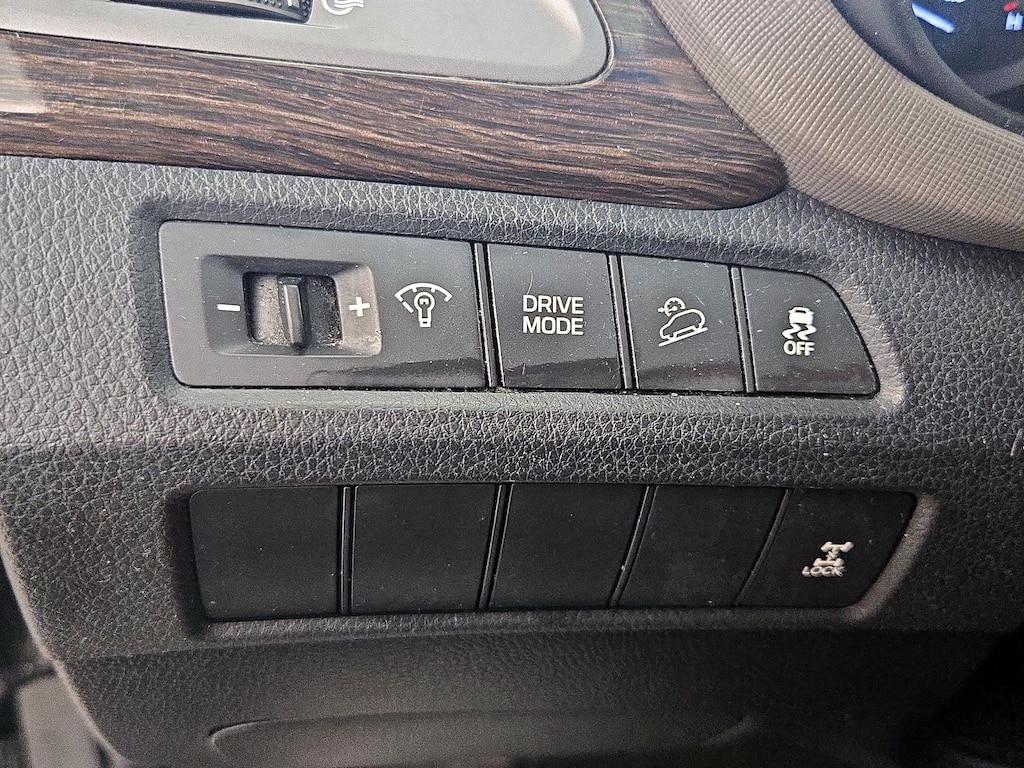 used 2017 Hyundai Santa Fe Sport car, priced at $13,998