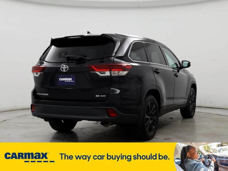 used 2019 Toyota Highlander car, priced at $26,998