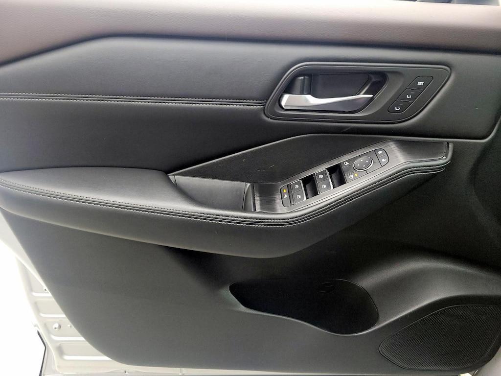 used 2022 Nissan Rogue car, priced at $23,998