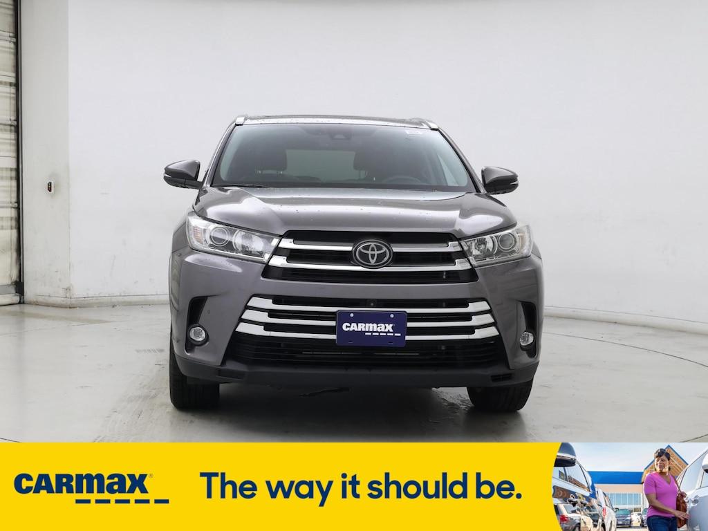 used 2019 Toyota Highlander car, priced at $30,998