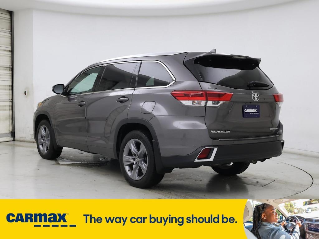 used 2019 Toyota Highlander car, priced at $30,998