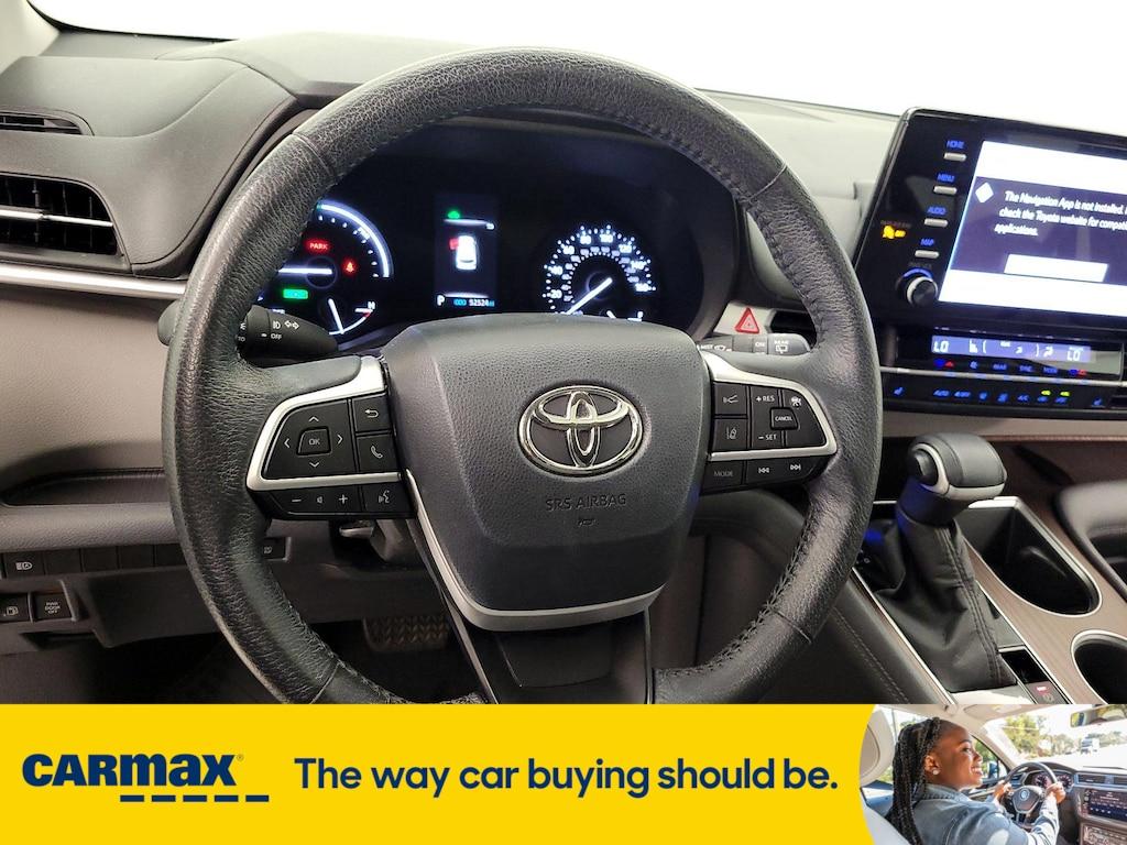 used 2022 Toyota Sienna car, priced at $40,998