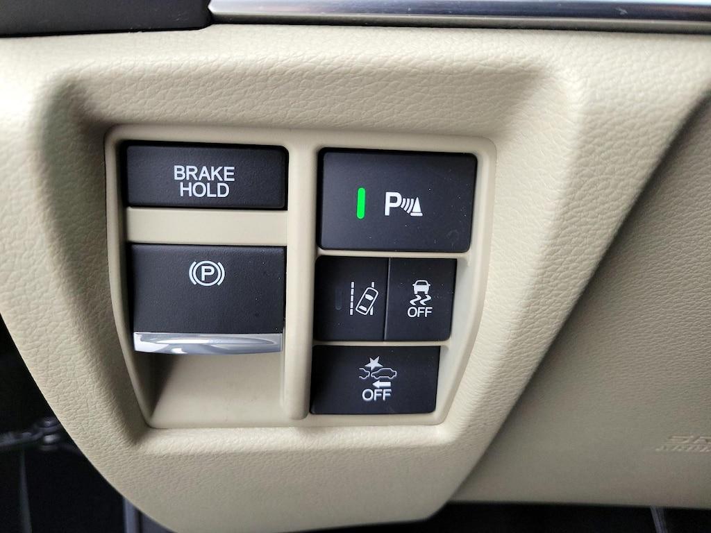 used 2019 Acura MDX car, priced at $26,998