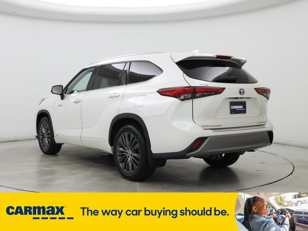 used 2020 Toyota Highlander Hybrid car, priced at $37,998