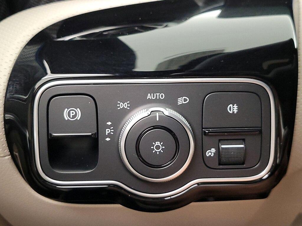 used 2025 Mercedes-Benz CLA 250 car, priced at $42,998