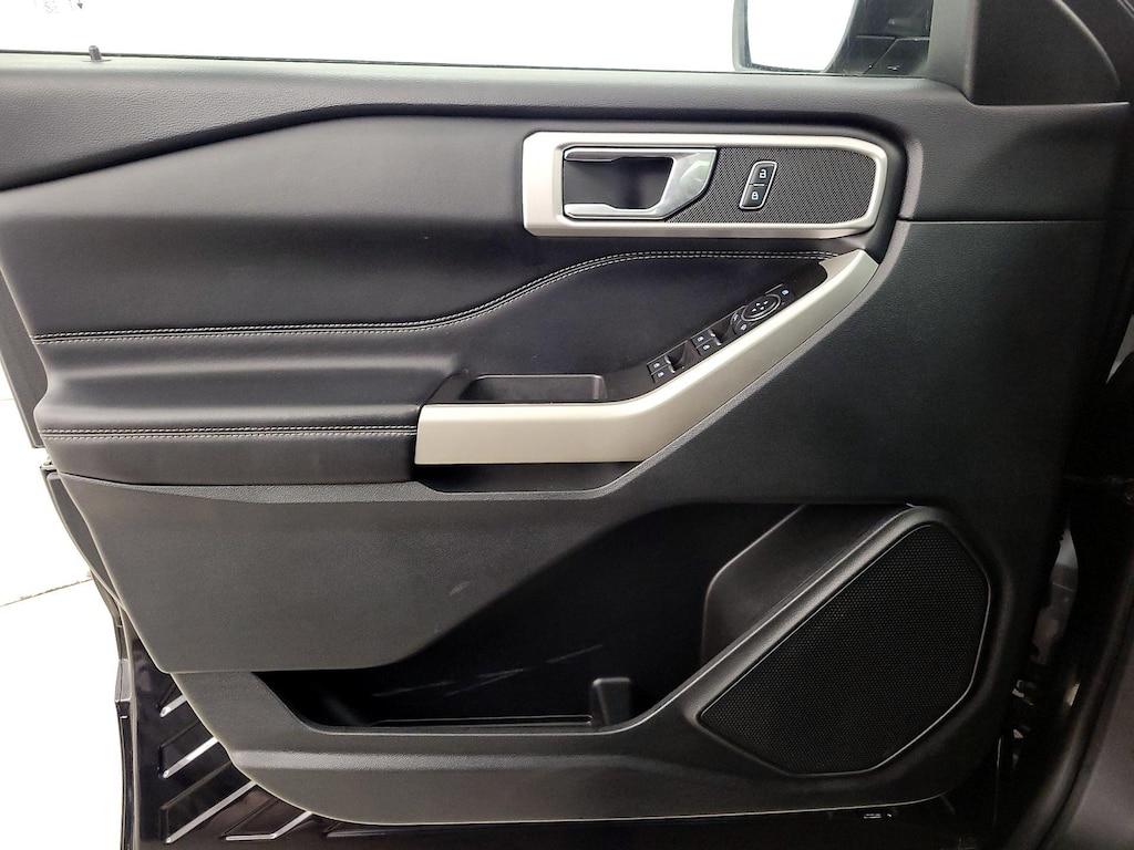 used 2022 Ford Explorer car, priced at $31,998