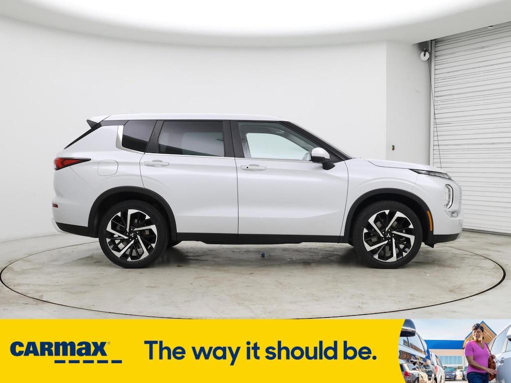 used 2023 Mitsubishi Outlander car, priced at $24,998