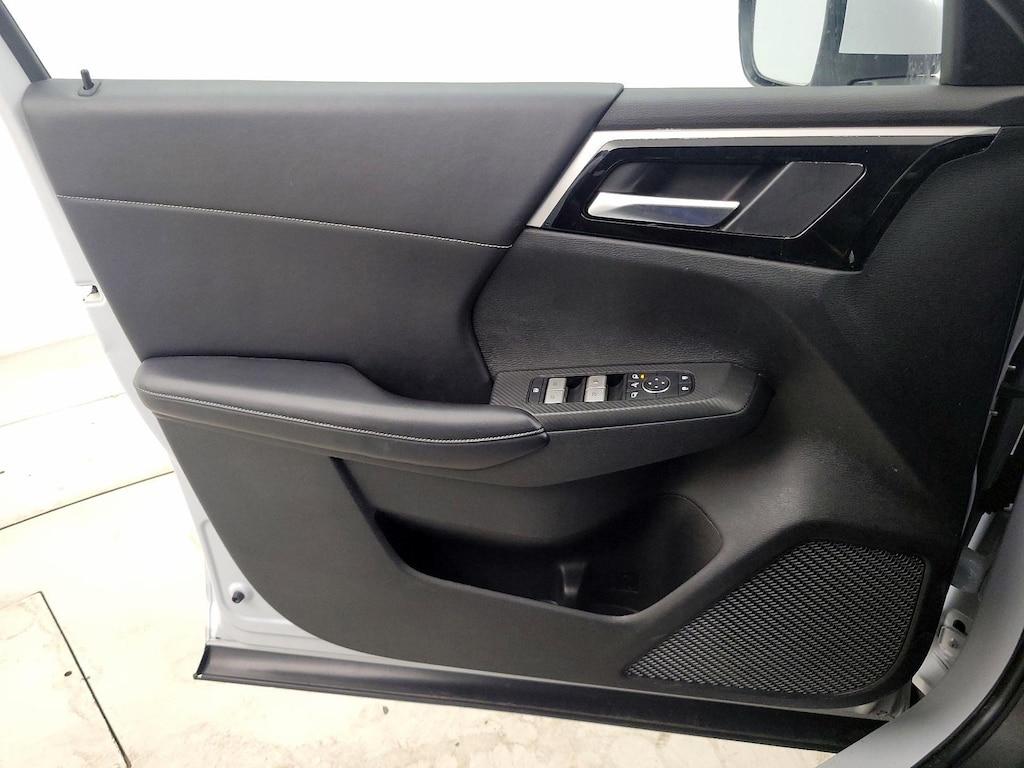 used 2023 Mitsubishi Outlander car, priced at $24,998