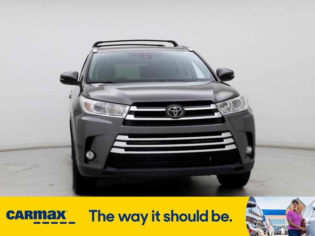 used 2017 Toyota Highlander car, priced at $20,998