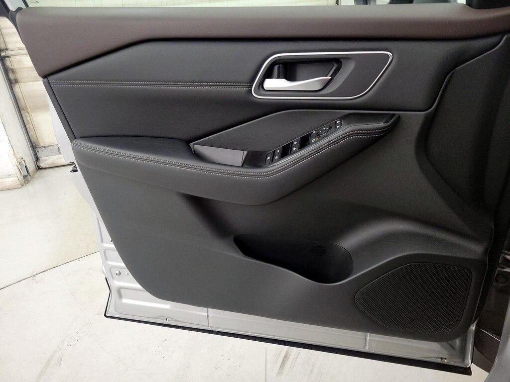used 2021 Nissan Rogue car, priced at $24,998