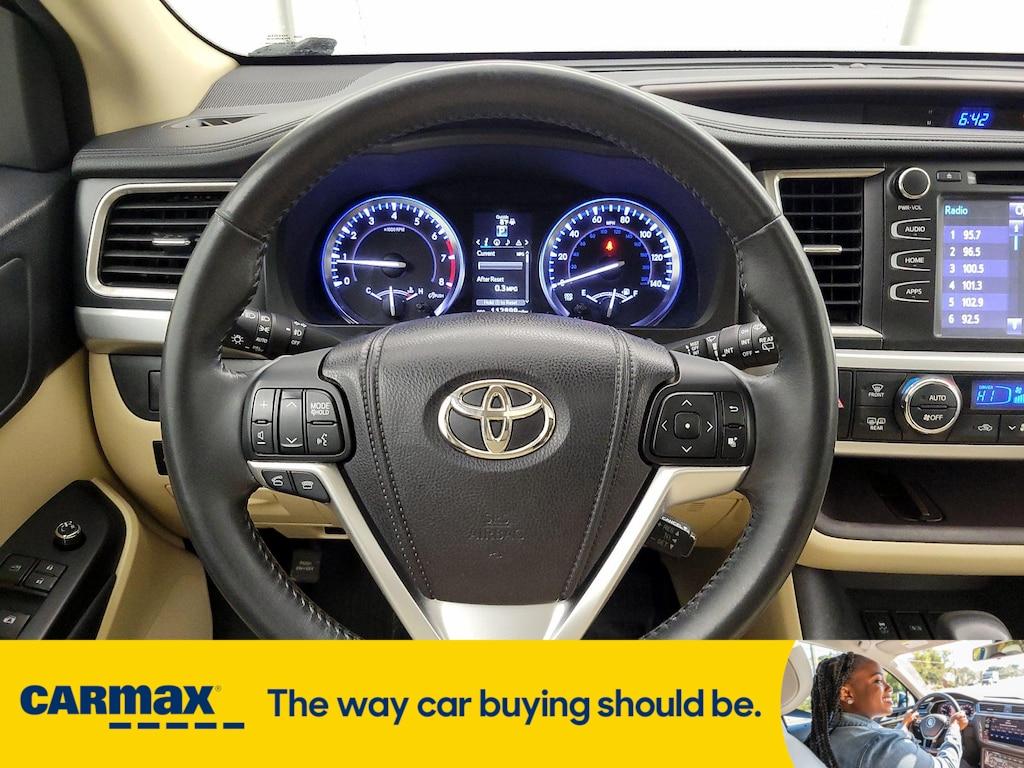 used 2014 Toyota Highlander car, priced at $19,998