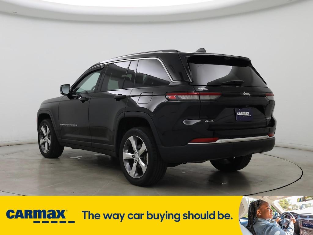 used 2022 Jeep Grand Cherokee car, priced at $34,998