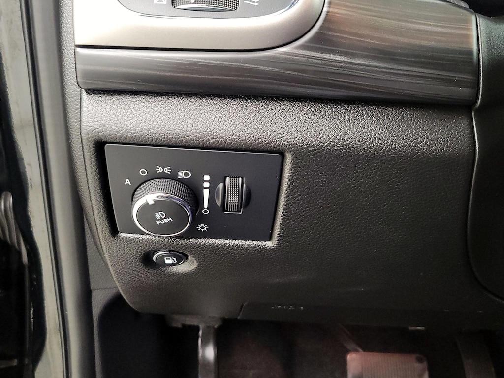used 2021 Jeep Grand Cherokee car, priced at $27,998