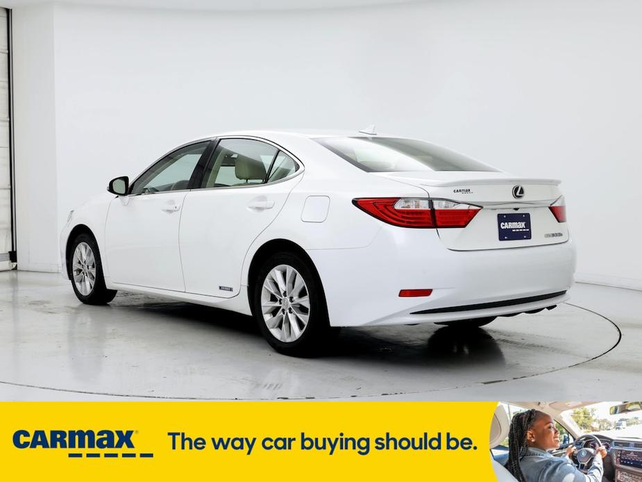 used 2014 Lexus ES 300h car, priced at $19,998